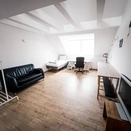 アパート Cozy Central Maisonette 24/7 Service